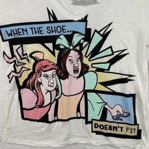 Disney Princess Cinderella Size (L) "WHEN THE SHOE DOESNT FIT" Graphic T-Shirt